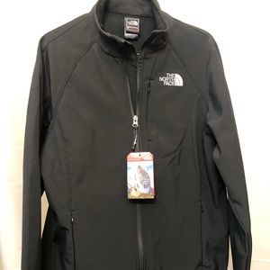 NWT XXL women’s Northface jacket